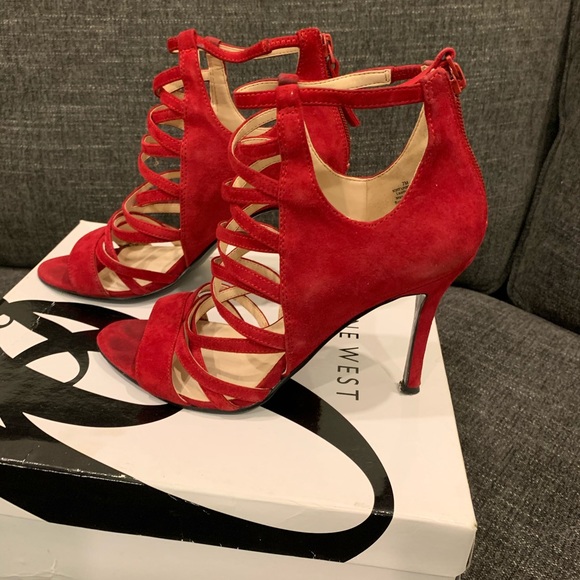 Nine West Strappy Sandal - Picture 6 of 6